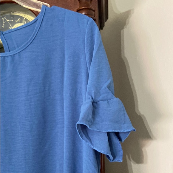 Blue Ruffle Hem Women's Top - Picture 2 of 7